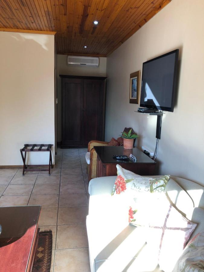 Oak Tree Lodge Paarl Εξωτερικό φωτογραφία