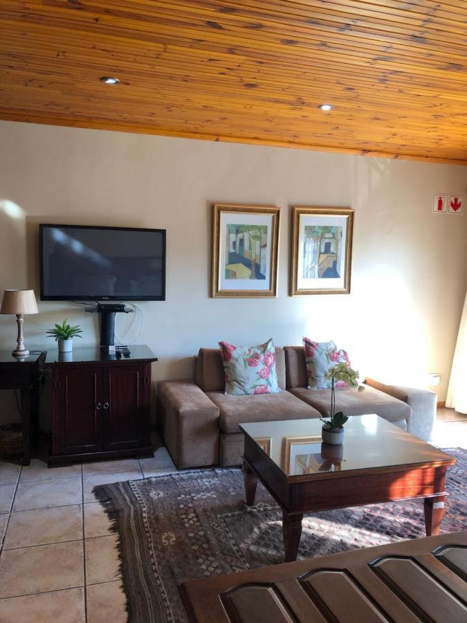 Oak Tree Lodge Paarl Εξωτερικό φωτογραφία